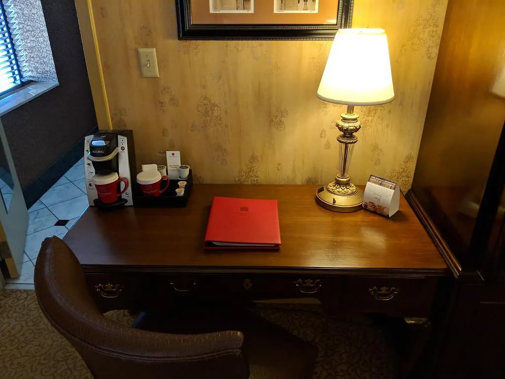Dunhill Hotel Charlotte 4*,