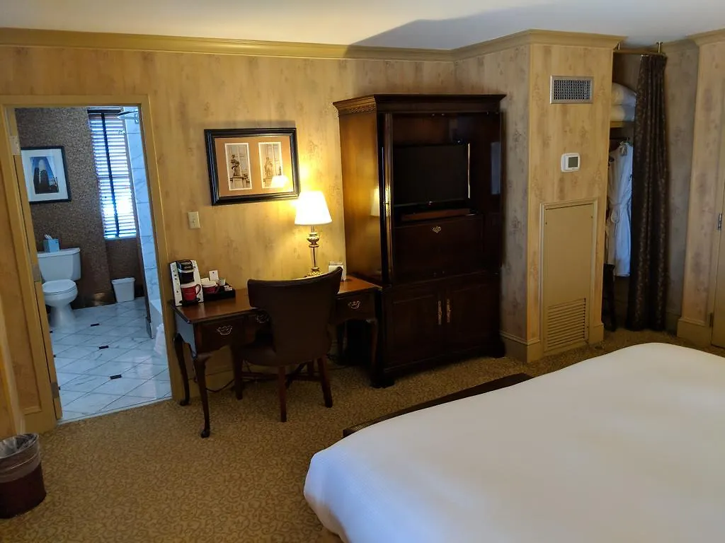 ****  Dunhill Hotel Charlotte USA