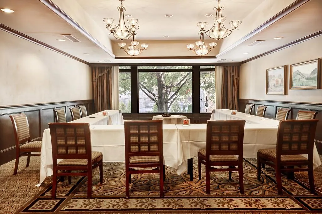 שרלוט Dunhill Hotel
